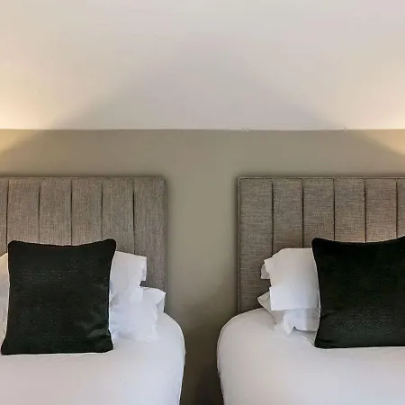 Carus Town House No 5